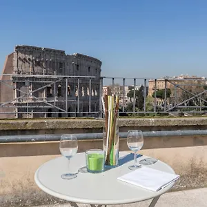Apartment Eve Penthouse Colosseo, Rome