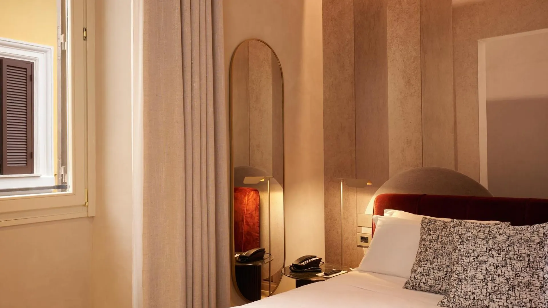 Borghese Contemporary Hotel Rome Italy