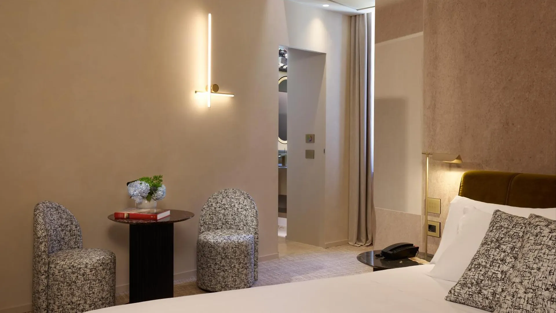 Borghese Contemporary Hotel Rome