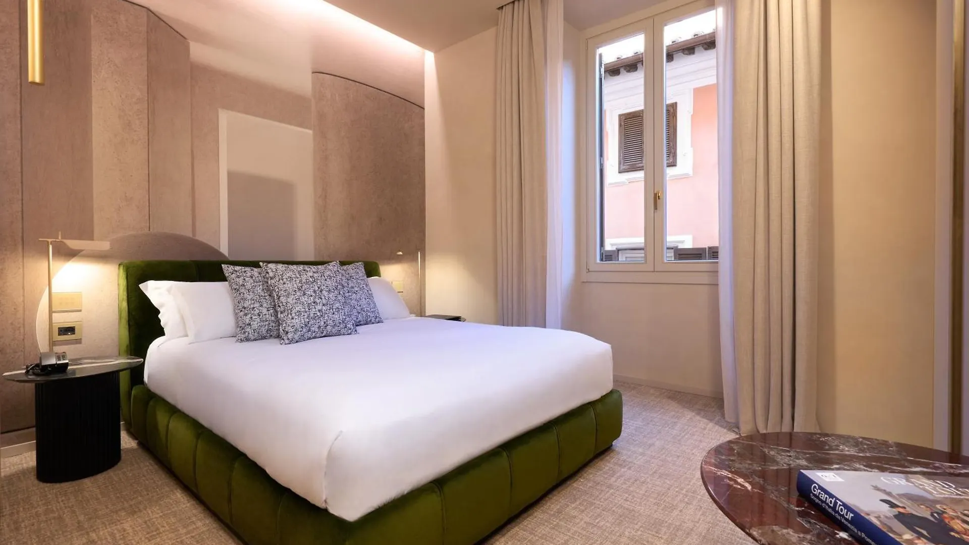 Borghese Contemporary Hotel Rome 4*,