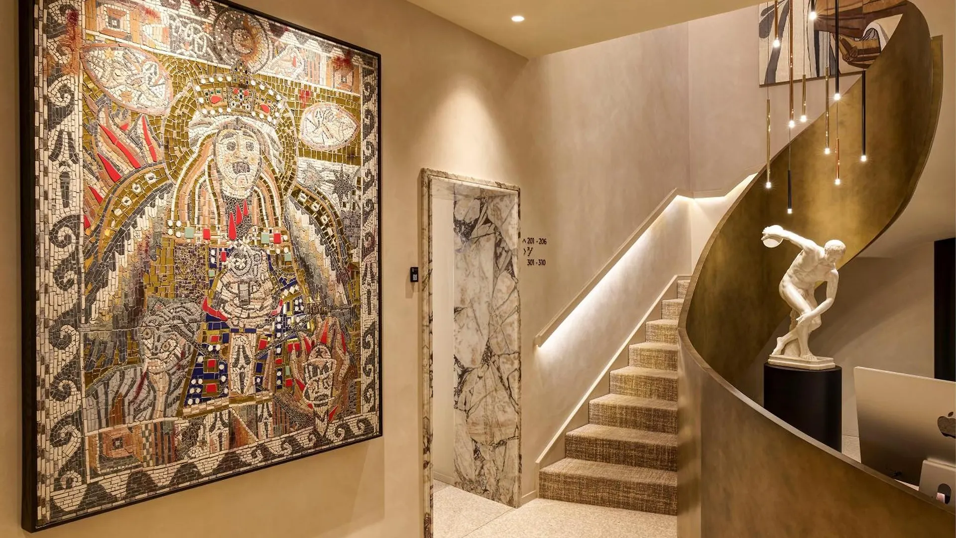 Borghese Contemporary Hotel Rome
