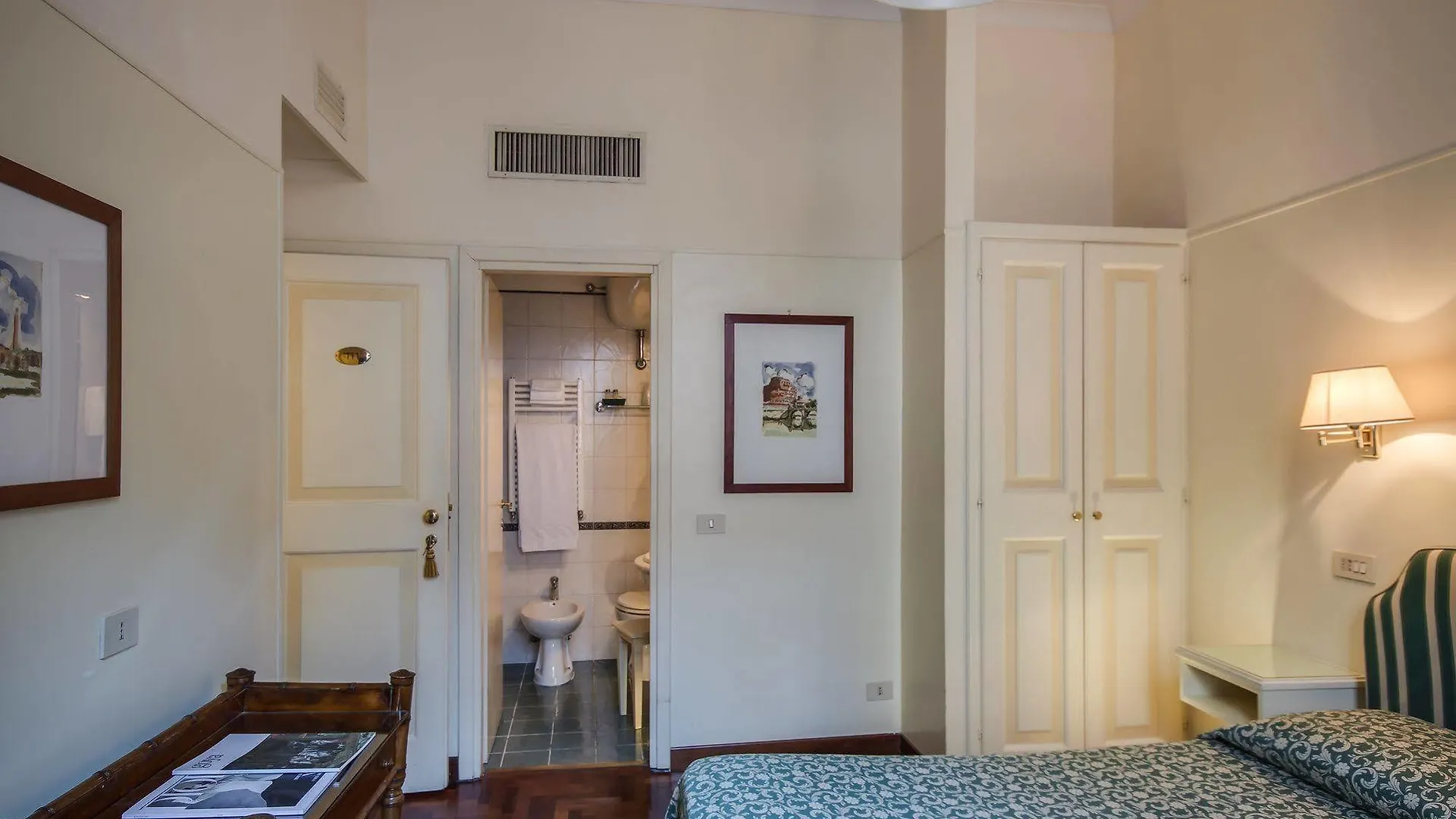 Borghese Contemporary Hotel Rome 4*,