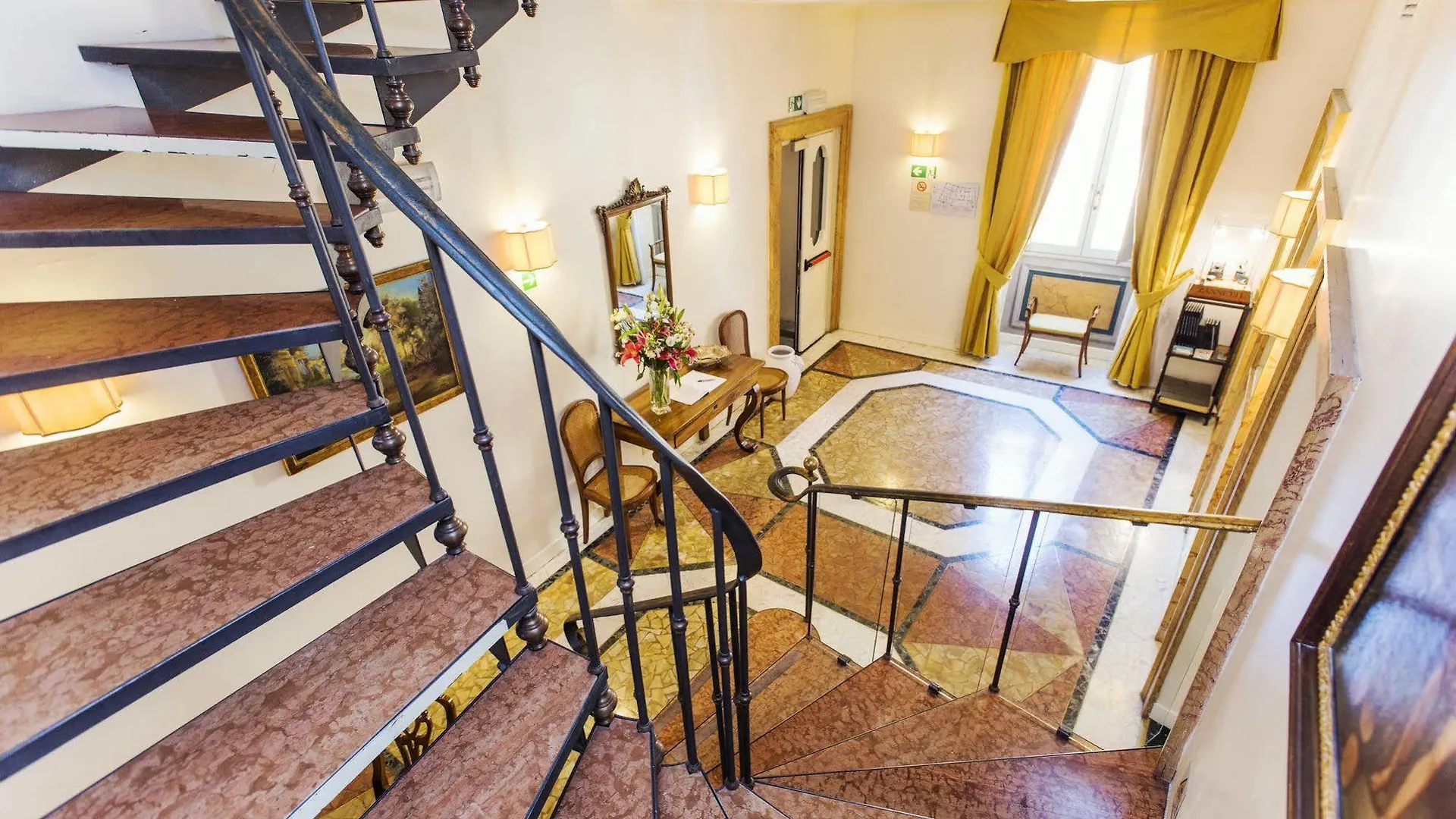 Borghese Contemporary Hotel Rome